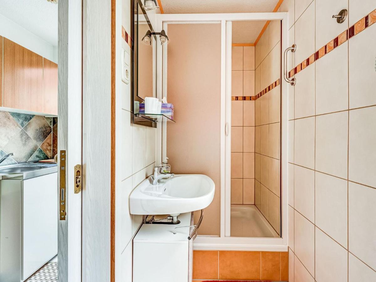 Holiday Home With Garden Langenbach  Екстериор снимка