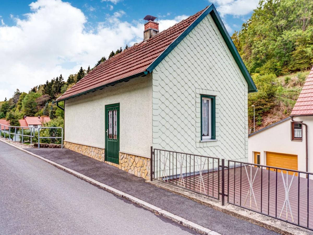 Holiday Home With Garden Langenbach  Екстериор снимка